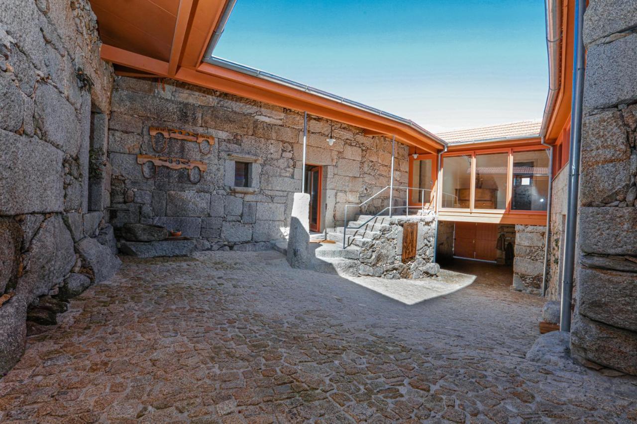 Quinta Da Riba Ma Guest House Santa Leocadia Exterior photo
